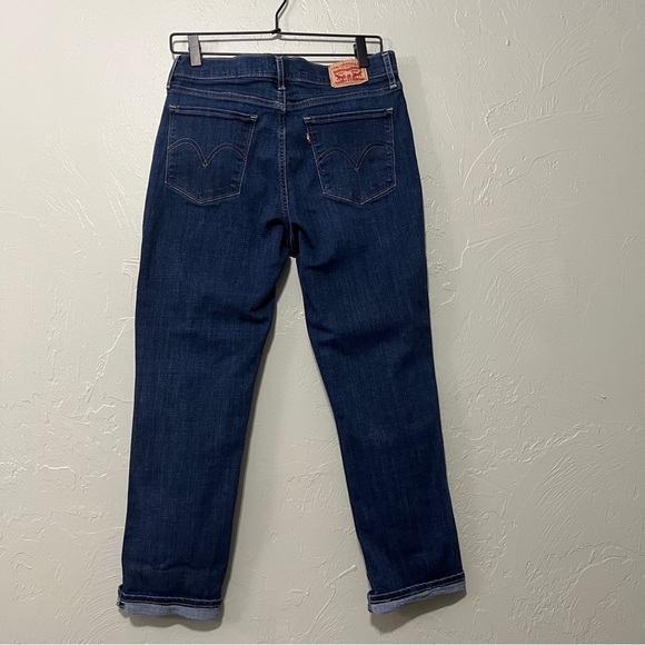 Levi’s Classic Straight Jeans Size 8 medium wash high rise - Picture 1 of 16